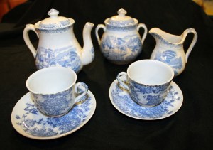 Child's porcelain tea set